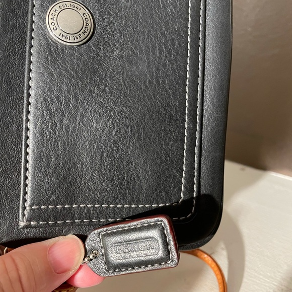 Coach Wristlet - Picture 4 of 6